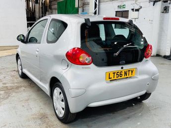Toyota AYGO 1.0 VVT-i + MultiMode Euro 4 3dr