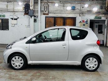 Toyota AYGO 1.0 VVT-i + MultiMode Euro 4 3dr