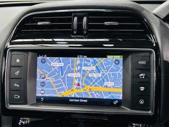 Jaguar F-PACE 2.0 D180 Prestige Auto AWD Euro 6 (s/s) 5dr
