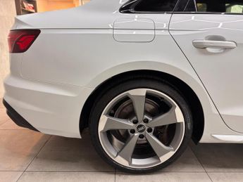 Audi A4 2.0 TDI 35 Black Edition S Tronic Euro 6 (s/s) 4dr