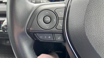Toyota RAV4 2.5 VVT-h Design CVT Euro 6 (s/s) 5dr