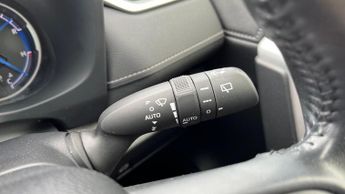 Toyota RAV4 2.5 VVT-h Design CVT Euro 6 (s/s) 5dr