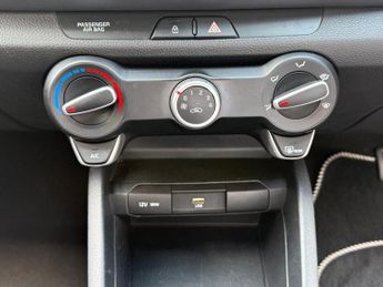 Kia Stonic 1.0 T-GDi 2 DCT Euro 6 (s/s) 5dr