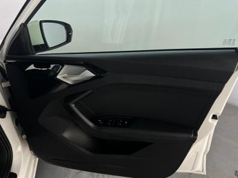 Audi A1 1.0 TFSI 25 Sport Sportback S Tronic Euro 6 (s/s) 5dr
