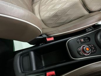 MINI Countryman 1.5 Cooper Exclusive Steptronic Euro 6 (s/s) 5dr