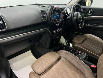 MINI Countryman 1.5 Cooper Exclusive Steptronic Euro 6 (s/s) 5dr