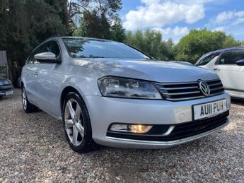 Volkswagen Passat 1.6 TDI BlueMotion Tech SE Euro 5 (s/s) 5dr