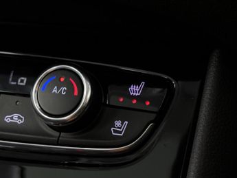 Vauxhall Grandland X 1.2 Turbo Elite Nav Auto Euro 6 (s/s) 5dr