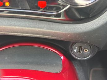Nissan Juke 1.6 Tekna XTRON Euro 6 5dr