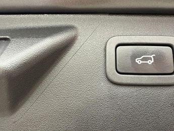 Land Rover Discovery Sport 2.0 TD4 Landmark Auto 4WD Euro 6 (s/s) 5dr