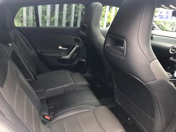Mercedes-Benz CLA 2.0 CLA35 AMG (Premium Plus) Shooting Brake 7G-DCT 4MATIC Euro 6