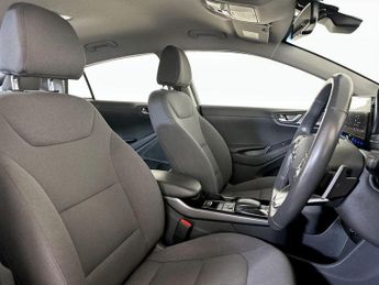 Hyundai IONIQ 38.3kWh Premium Auto 5dr