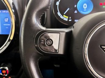 MINI Countryman 1.5 10kWh Cooper SE Classic Auto ALL4 Euro 6 (s/s) 5dr