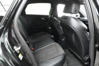 Audi A4 2.0 TDI 35 Black Edition S Tronic Euro 6 (s/s) 4dr