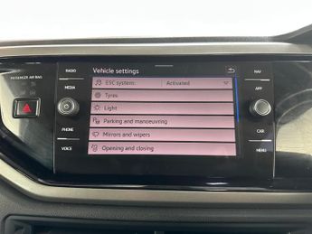 Volkswagen Polo 1.0 TSI Match Euro 6 (s/s) 5dr
