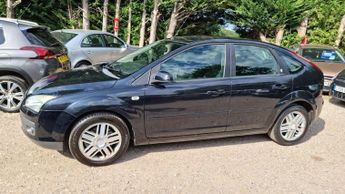Ford Focus 2.0 Ghia 5dr