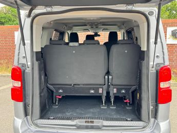 Toyota PROACE Verso 1.5D Shuttle Medium MPV MWB Euro 6 (s/s) 5dr (9 Seat)