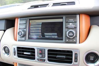 Land Rover Range Rover 3.6 TD V8 Vogue SE Auto 4WD Euro 4 5dr