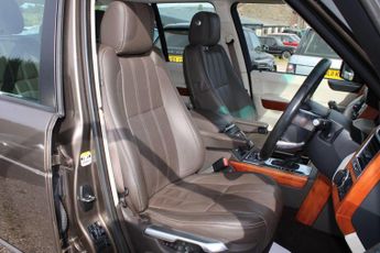 Land Rover Range Rover 3.6 TD V8 Vogue SE Auto 4WD Euro 4 5dr