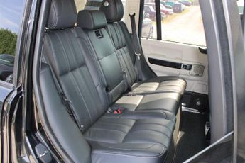 Land Rover Range Rover 3.6 TD V8 Vogue SE Auto 4WD Euro 4 5dr