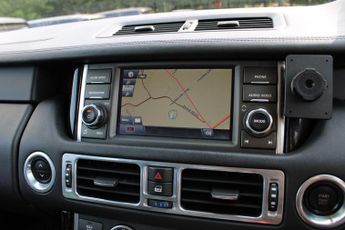 Land Rover Range Rover 3.6 TD V8 Vogue Auto 4WD Euro 4 5dr