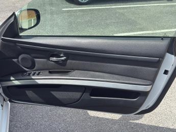 BMW 3 Series 2.0 320d M Sport Auto Euro 5 2dr