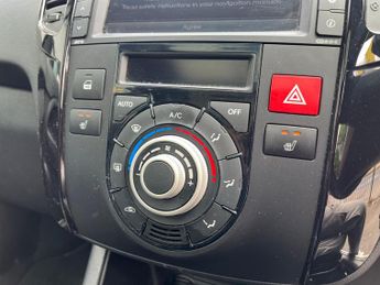 Kia Venga 1.6 3 Auto Euro 5 5dr (Sat Nav)