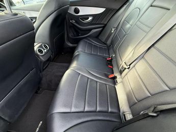 Mercedes-Benz C Class 2.1 C220d AMG Line (Premium) G-Tronic+ Euro 6 (s/s) 5dr