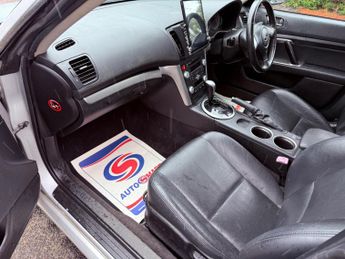 Subaru Legacy 2.0 RE Sport Tourer 5dr (leather)