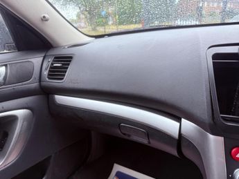 Subaru Legacy 2.0 RE Sport Tourer 5dr (leather)
