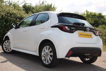 Toyota Yaris 1.5 VVT-h Icon E-CVT Euro 6 (s/s) 5dr