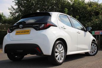 Toyota Yaris 1.5 VVT-h Icon E-CVT Euro 6 (s/s) 5dr