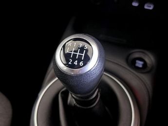 Nissan Juke 1.0 DIG-T N-Connecta Euro 6 (s/s) 5dr
