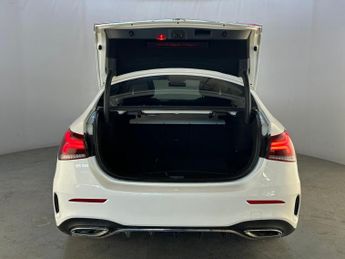 Mercedes-Benz A Class 1.3 A200 AMG Line 7G-DCT Euro 6 (s/s) 4dr