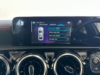 Mercedes-Benz A Class 1.3 A200 AMG Line 7G-DCT Euro 6 (s/s) 4dr