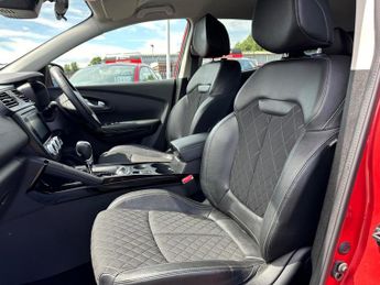 Renault Kadjar 1.5 Blue dCi Iconic EDC Euro 6 (s/s) 5dr