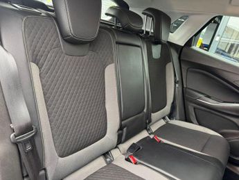 VAUXHALL GRANDLAND X 2.0 Turbo D BlueInjection Tech Line Nav SUV 5dr Diesel Auto Euro