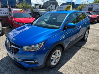 Vauxhall Grandland 1.2 Turbo SE Euro 6 (s/s) 5dr