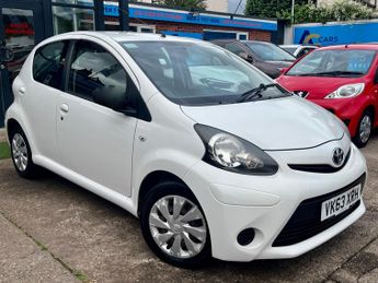 Toyota AYGO 1.0 VVT-i Move Euro 5 5dr