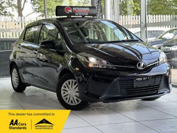 Toyota Yaris 1.33 Dual VVT-i Design Multidrive S Euro 6 5dr