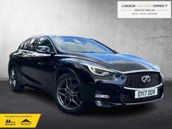 Infiniti Q30 2.0 T Sport