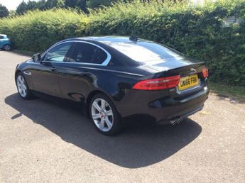 Jaguar XE 2.0d Portfolio Auto AWD Euro 6 (s/s) 4dr