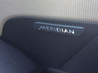 Jaguar XE 2.0d Portfolio Auto AWD Euro 6 (s/s) 4dr