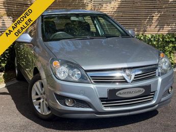 Vauxhall Astra 1.6i 16v SXi Hatchback 5dr Petrol Manual (155 g/km, 113 bhp) 12 