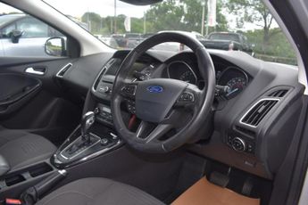 Ford Focus 1.6 Titanium Powershift Euro 6 5dr