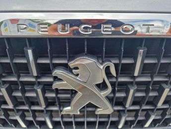 Peugeot 2008 1.2 PureTech Allure Premium EAT Euro 6 (s/s) 5dr