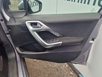 Peugeot 2008 1.2 PureTech Allure Premium EAT Euro 6 (s/s) 5dr