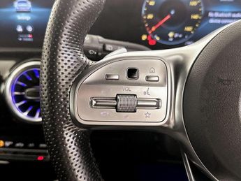 Mercedes-Benz CLA 1.3 CLA180 AMG Line (Premium) Shooting Brake 7G-DCT Euro 6 (s/s)