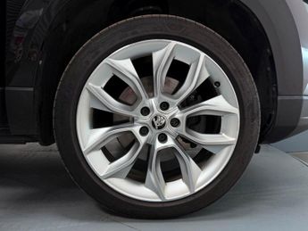 Skoda Karoq 1.5 TSI ACT Edition SUV 5dr Petrol DSG Euro 6 (s/s) (150 ps)