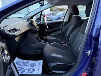 Peugeot 208 1.4 e-HDi Active EGC Euro 5 (s/s) 5dr